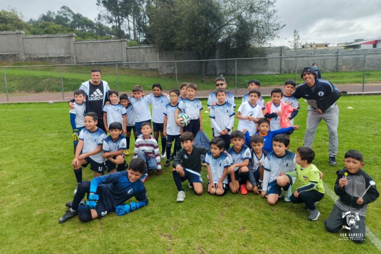 08.CierreExtracurriculares