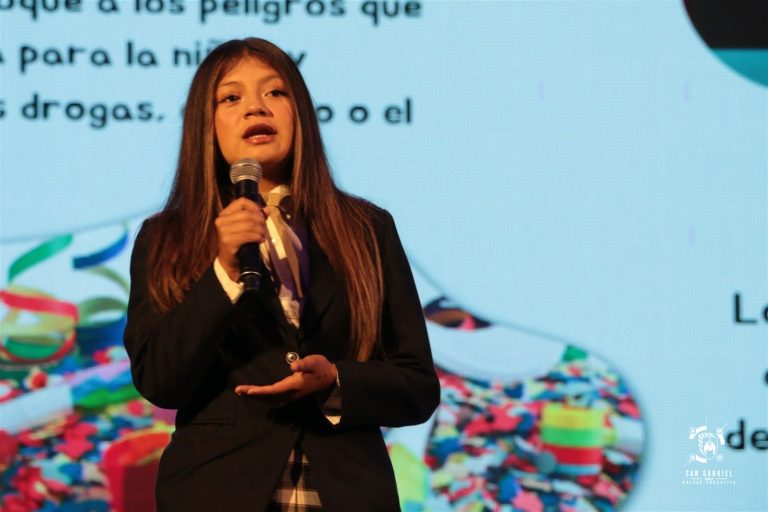 04.DebateConsejoEstudiantil